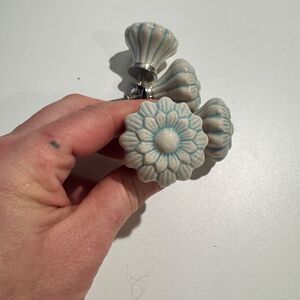 4 CERAMIC DOOR KNOB Floral Cupboard Handle Cabinet Pulls Drawer Melon Painted